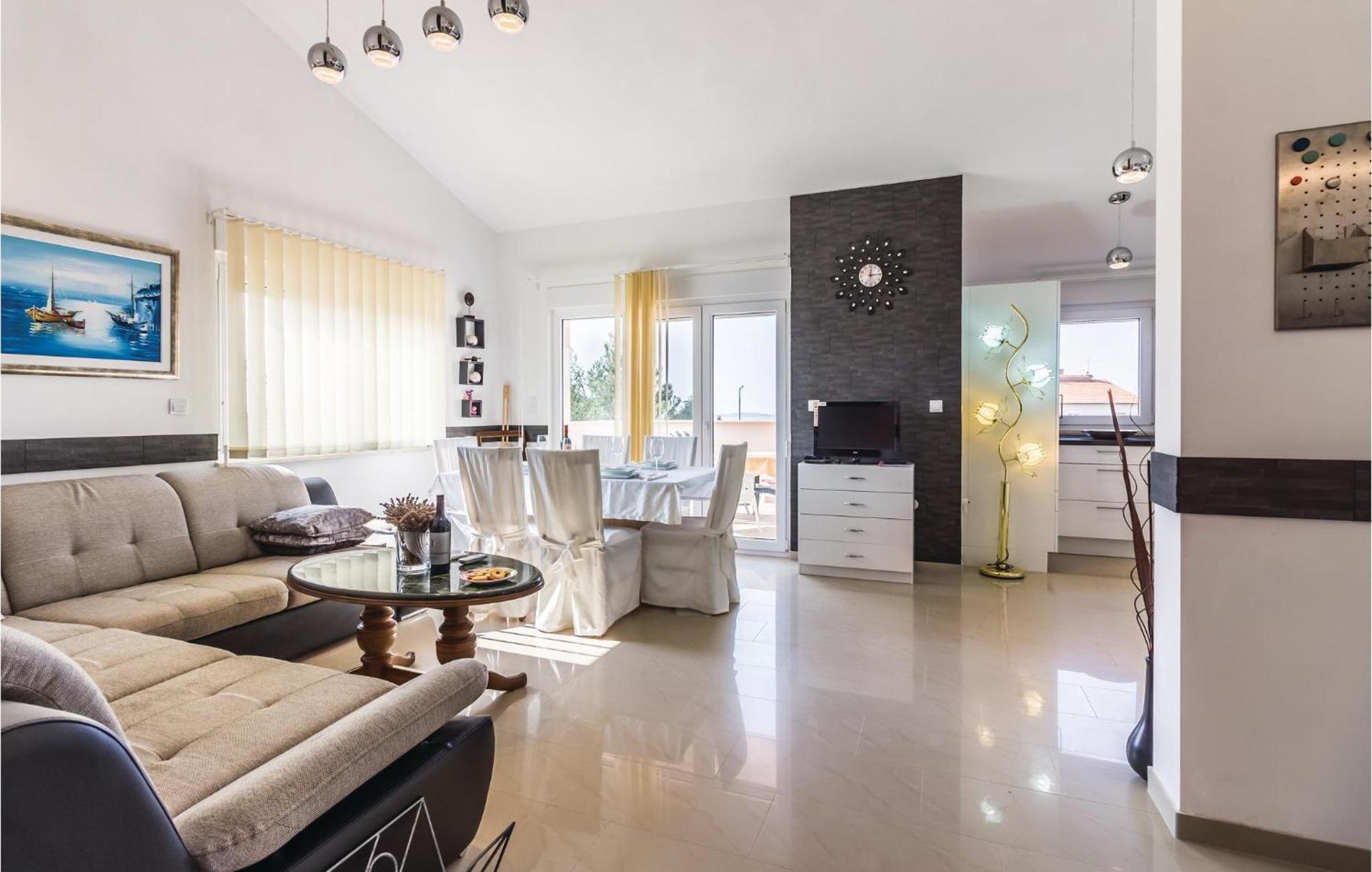 Stunning Apartment In Fazana With House Sea View Kültér fotó